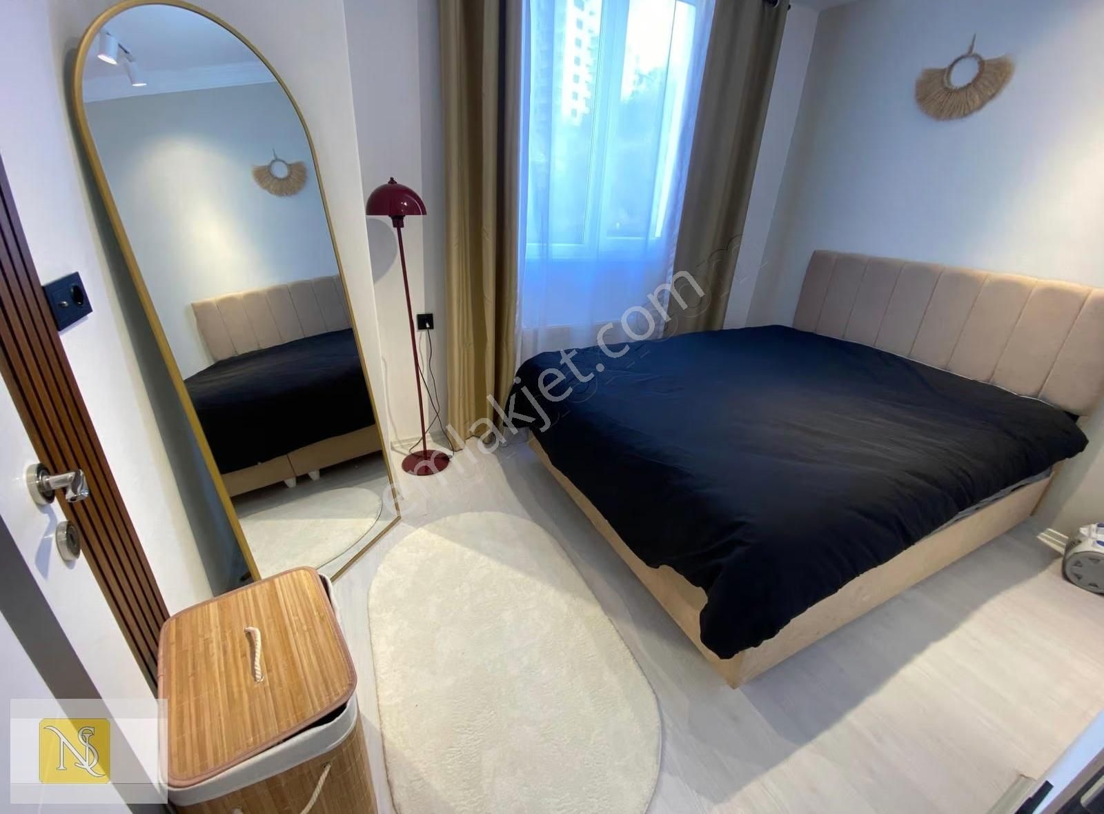 Nşgayrimenkul'den Cam Balkonu Ve Kombisi Takılı Eşyalı 1+1 Daire - Görsel 18