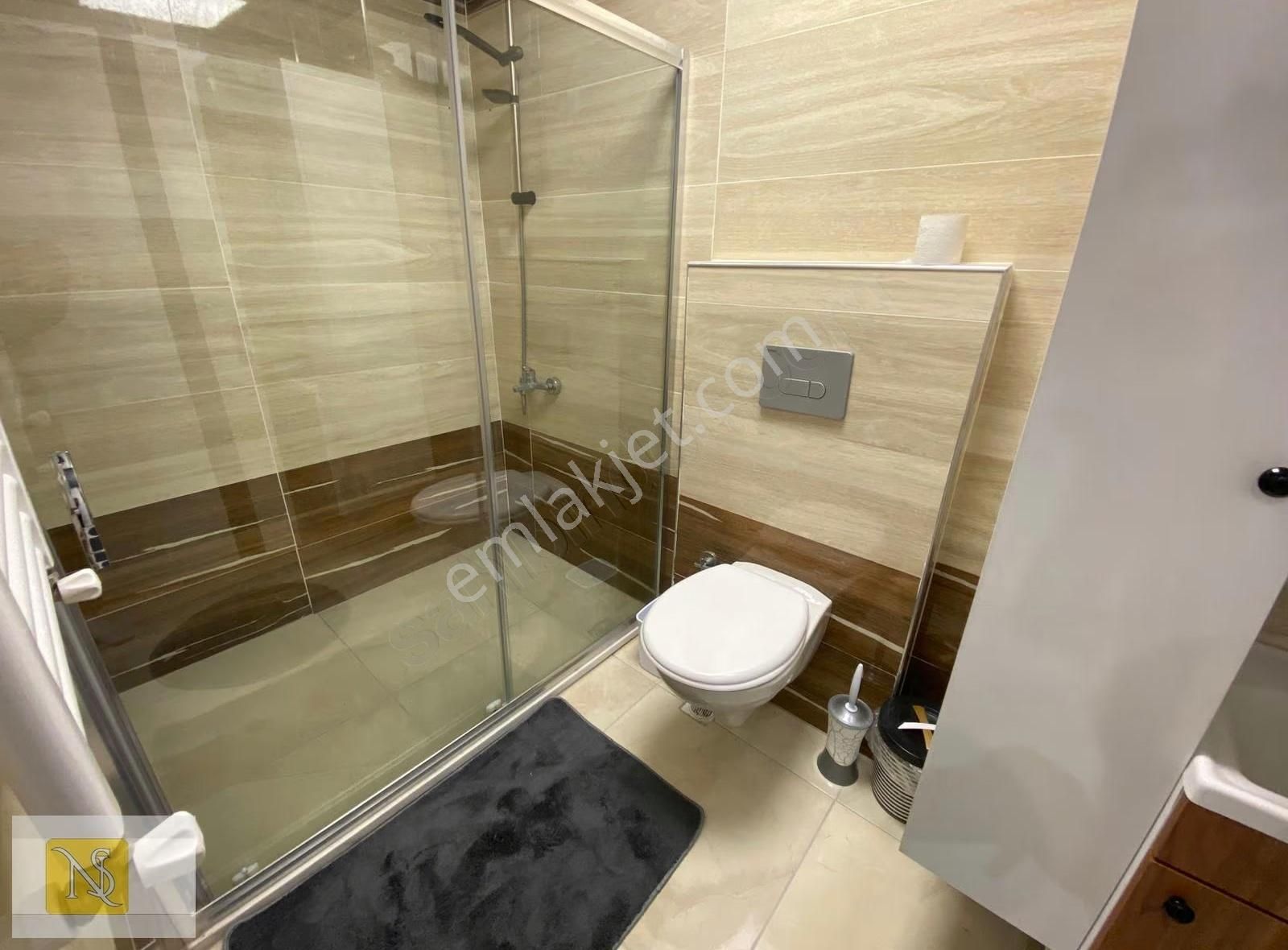 Nşgayrimenkul'den Cam Balkonu Ve Kombisi Takılı Eşyalı 1+1 Daire - Görsel 16