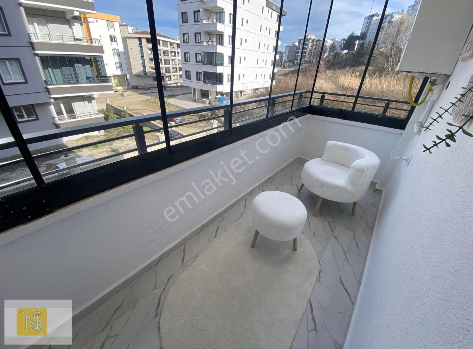 Nşgayrimenkul'den Cam Balkonu Ve Kombisi Takılı Eşyalı 1+1 Daire - Görsel 24