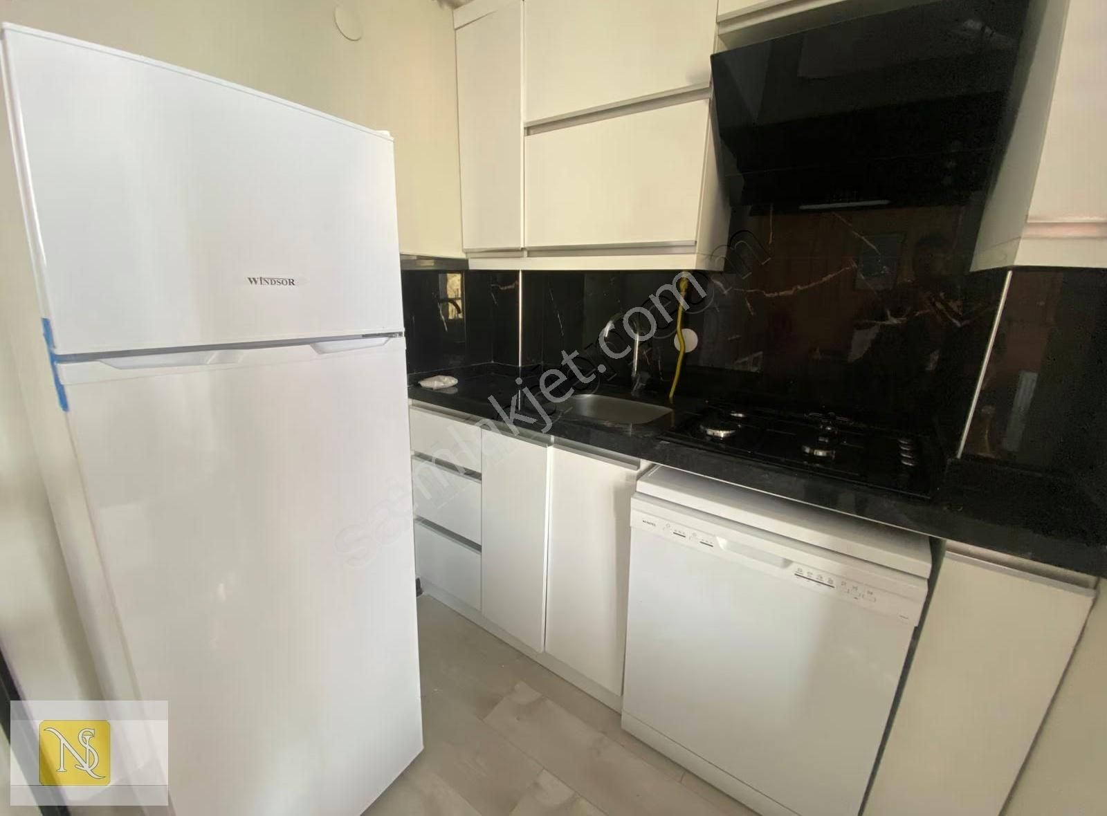 Nş Gayrimenkul'den Eşyalı Ve Cam Balkonlu Eşyalı Satılık 1+1! - Görsel 15