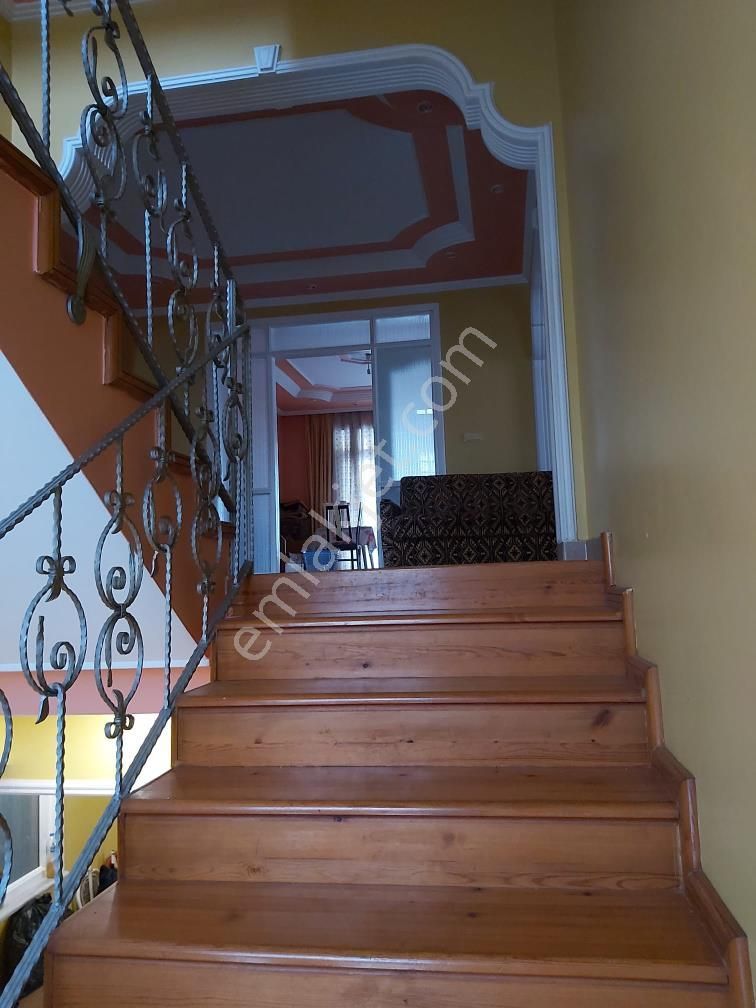 Kemerburgaz Göktürk Ağaçlı Köyünde Müstakil Kiralık Villa - Görsel 16