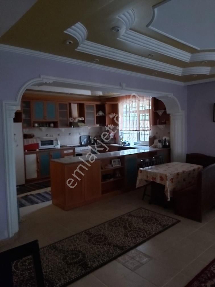 Kemerburgaz Göktürk Ağaçlı Köyünde Müstakil Kiralık Villa - Görsel 17