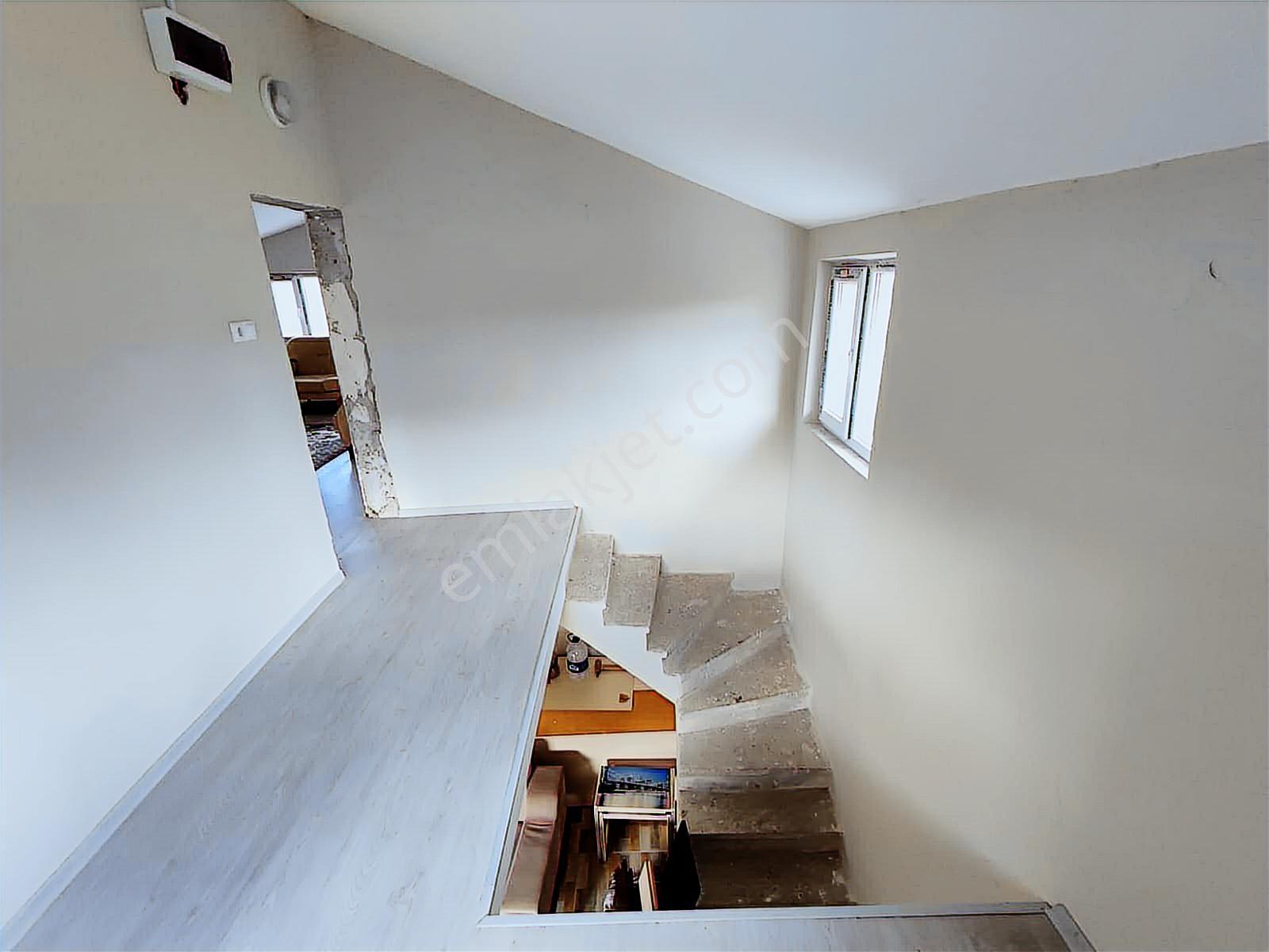 Dürdane Köyünde 948 M² Arsa İçinde Sıfır 2 Katlı Müstakil Ev - Görsel 17