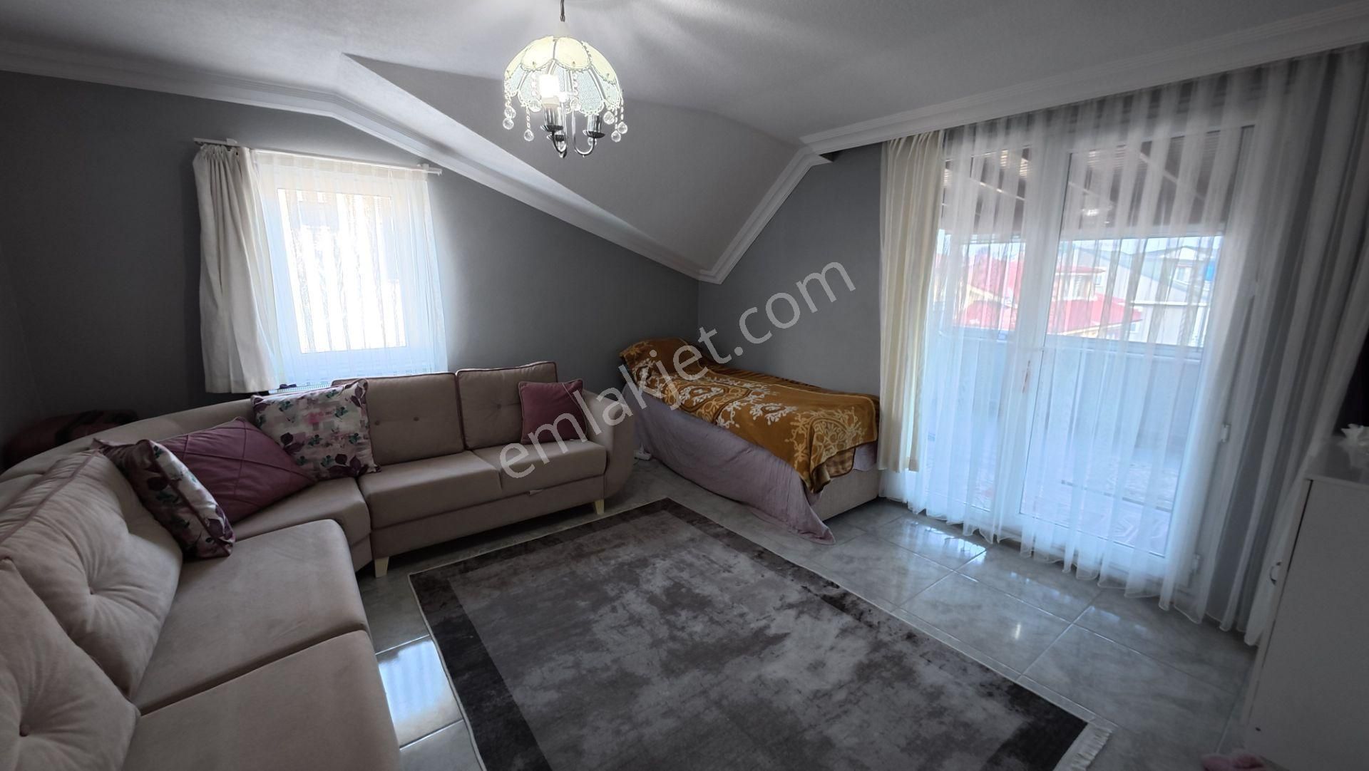 Kocaali Sahilde Müstakil Bahçeli Şık Villa Okyanustan - Görsel 19