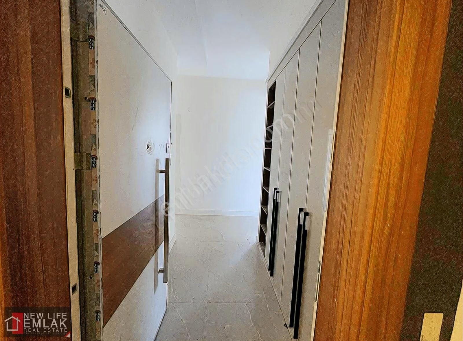 Kuşadasında Müstakil Tadında Bahçe Katı Satılık Daire - Görsel 9