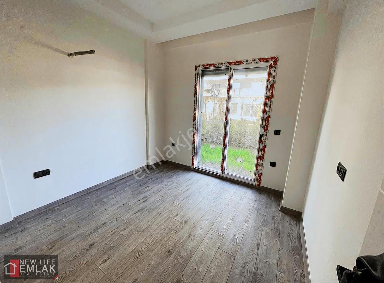 Kuşadasında Müstakil Tadında Bahçe Katı Satılık Daire - Görsel 18