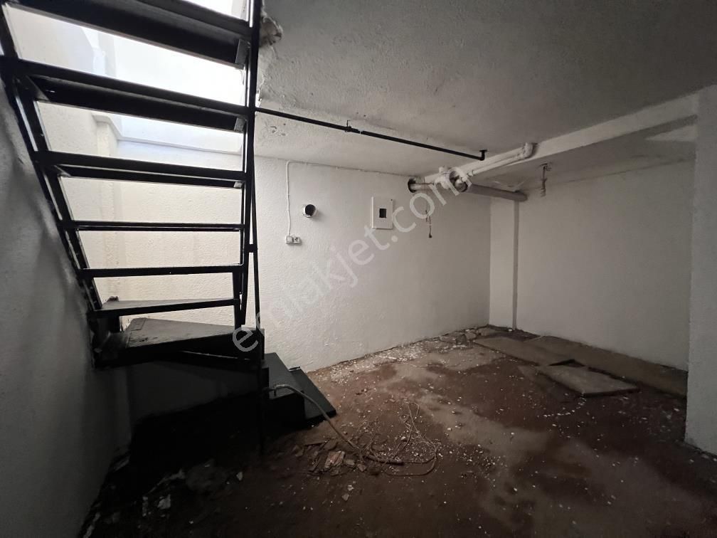 İkitelli Atatürk Mah.minibüs Yolu Kiralık Dükkan - Görsel 17