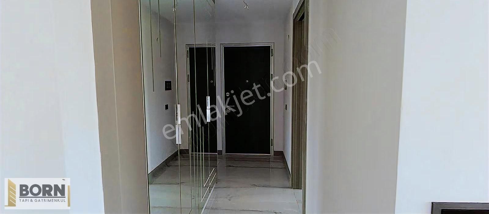 Bornovanın Nüans Sitesinde Çok Geniş Teraslı Kiralık 3+1 Daire - Görsel 2