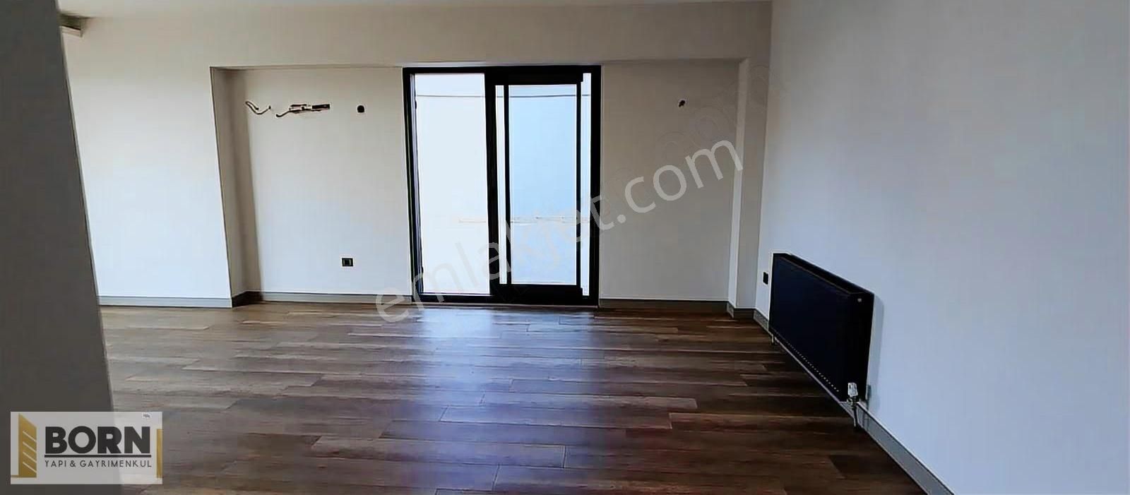 Bornovanın Nüans Sitesinde Çok Geniş Teraslı Kiralık 3+1 Daire - Görsel 5