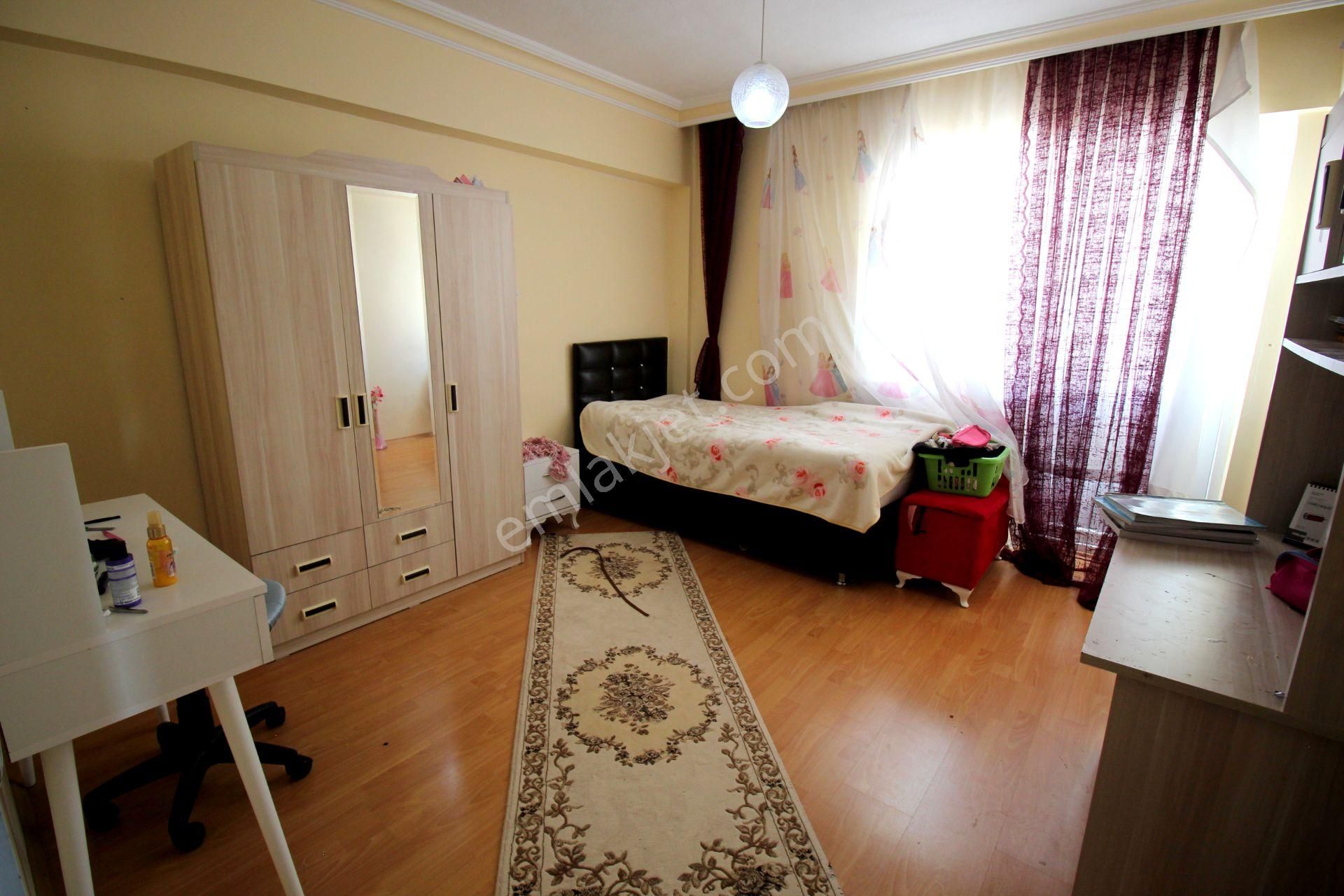 Emre Emlaktan Elvankent Topçu'da 4+1 Teraslı Satılık Daire - Görsel 19