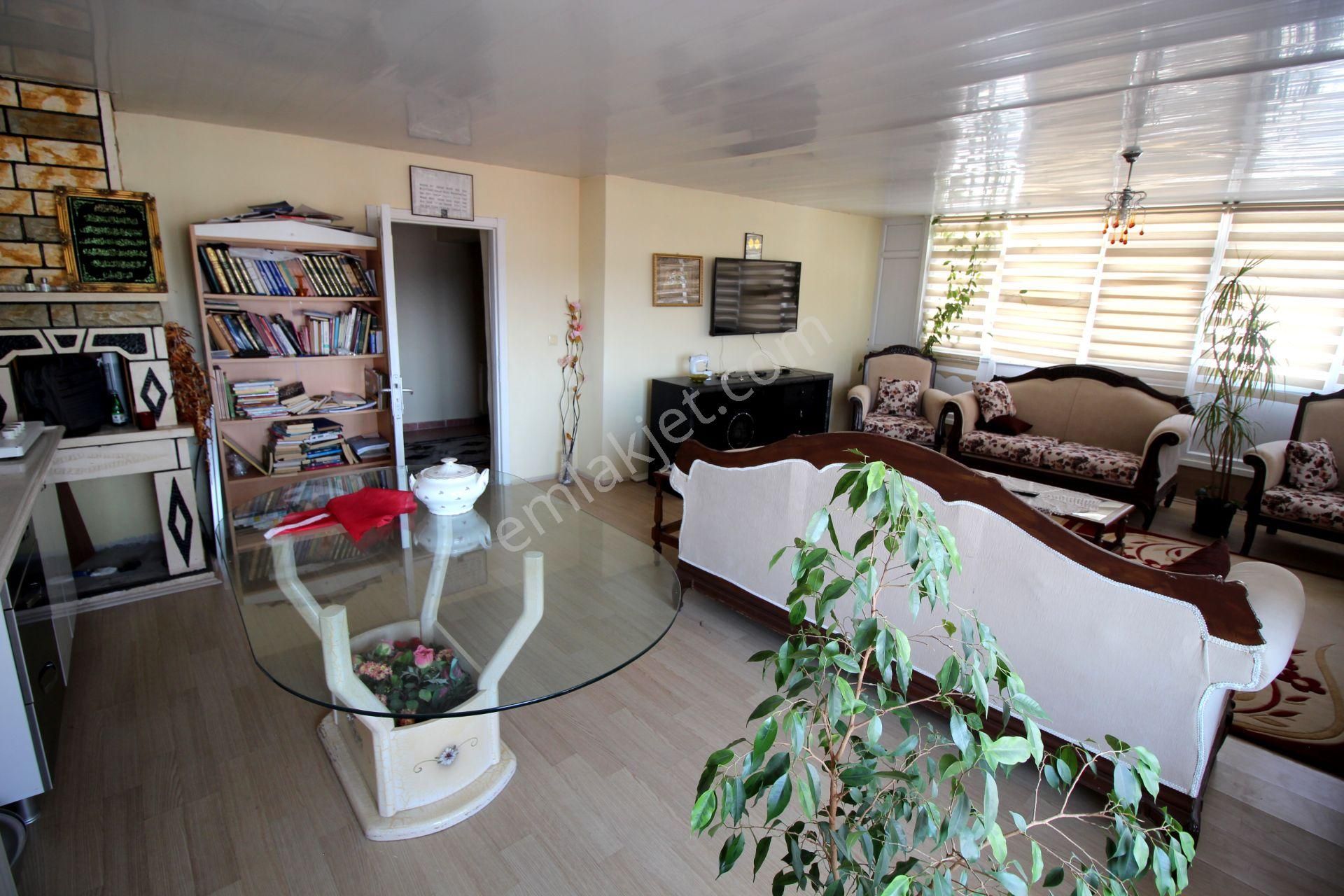 Emre Emlaktan Elvankent Topçu'da 4+1 Teraslı Satılık Daire - Görsel 17