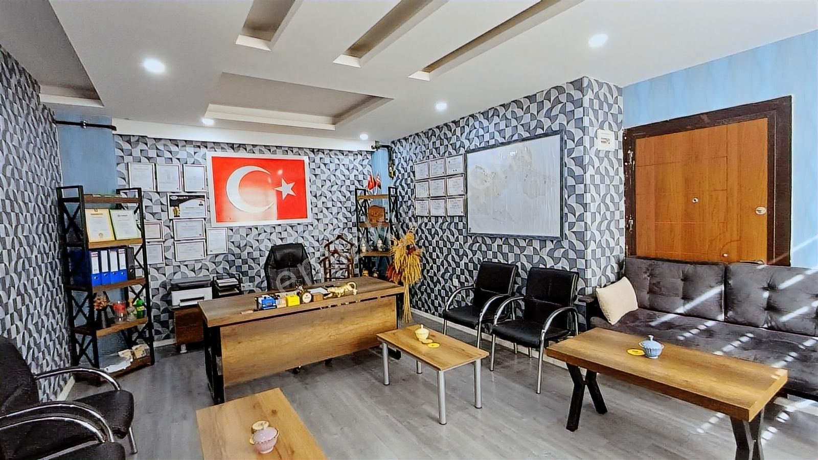 Ful Eşyalı Satılık Ofis - Görsel 12