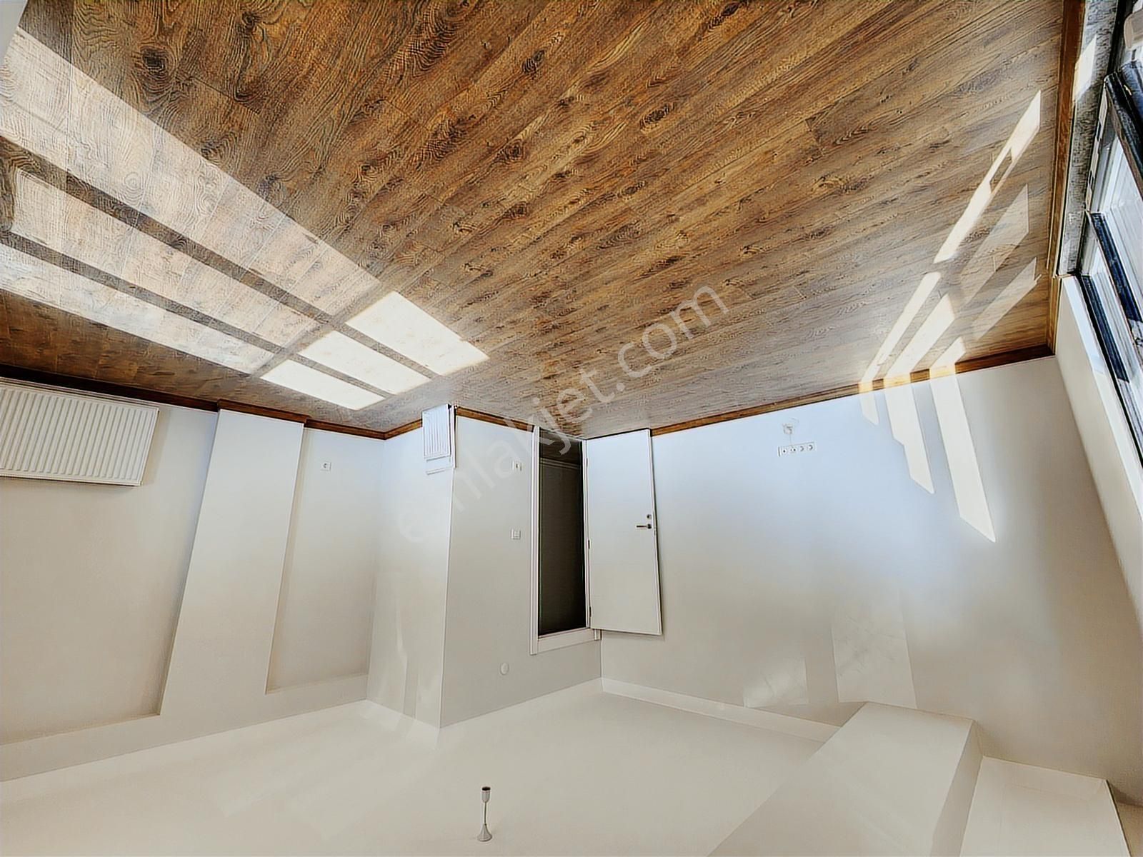 Sıfır Binada, Merkezi Lokasyon, Ayrı Mutfak, E. Banyo, Ferah 2+1