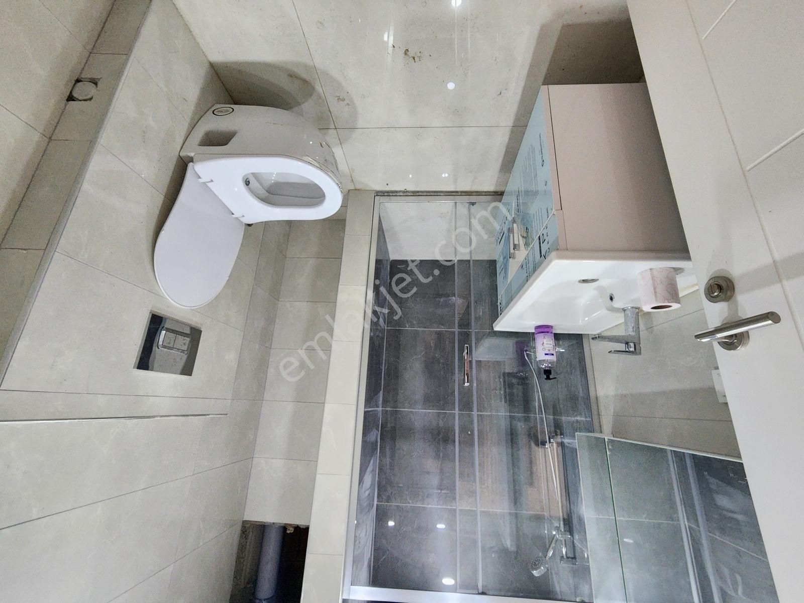 Sıfır Binada, Merkezi Lokasyon, Ayrı Mutfak, E. Banyo, Ferah 2+1 - Görsel 24