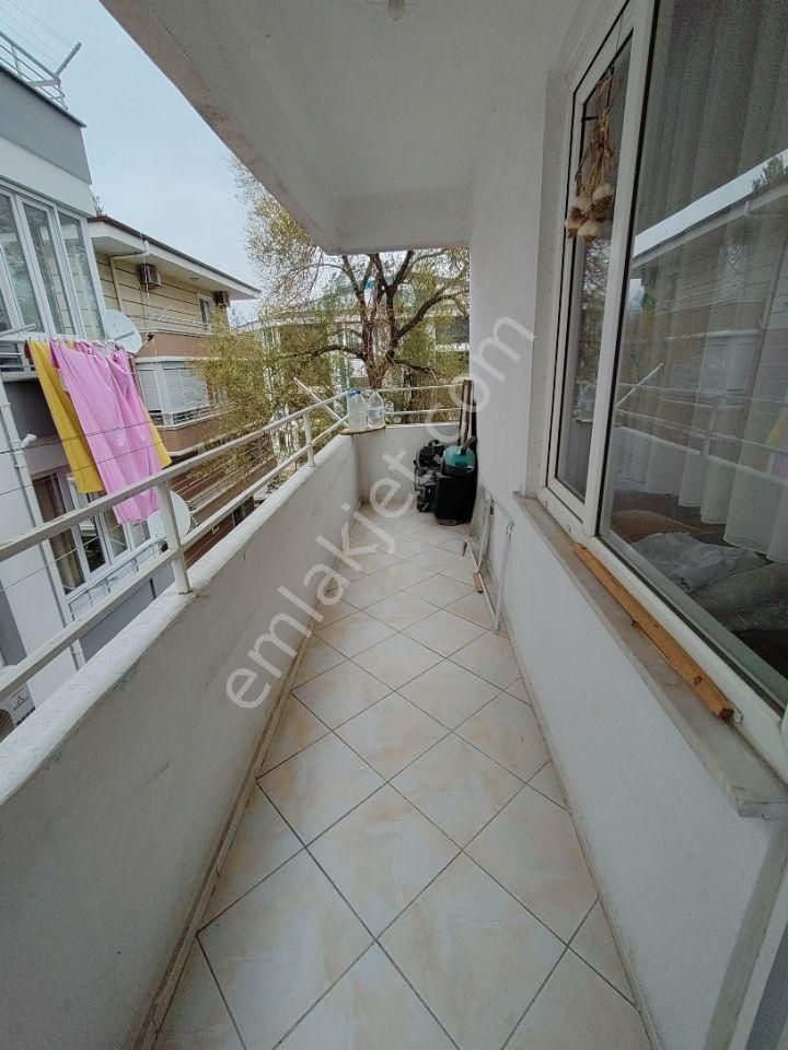 Balıkesir Edremit Akçayda Ara Kat Üç Cepheli Satılık 2+1 Eşyalı Daire - Görsel 25