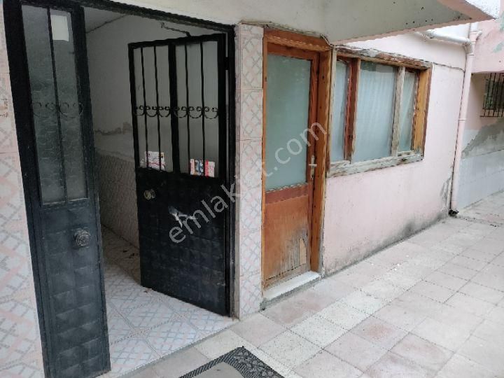 Balıkesir Edremit Akçayda Ara Kat Üç Cepheli Satılık 2+1 Eşyalı Daire - Görsel 31