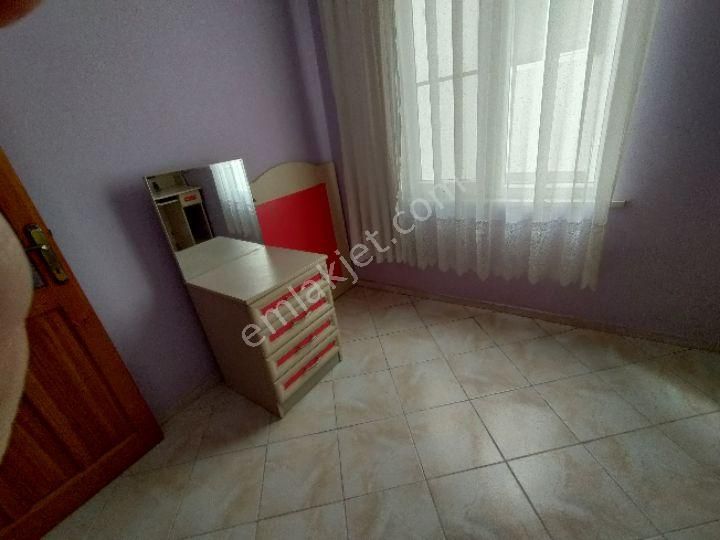 Balıkesir Edremit Akçayda Ara Kat Üç Cepheli Satılık 2+1 Eşyalı Daire - Görsel 17