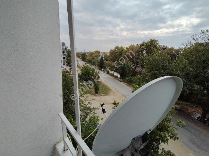 Balıkesir Edremit Akçayda Ara Kat Üç Cepheli Satılık 2+1 Eşyalı Daire - Görsel 15