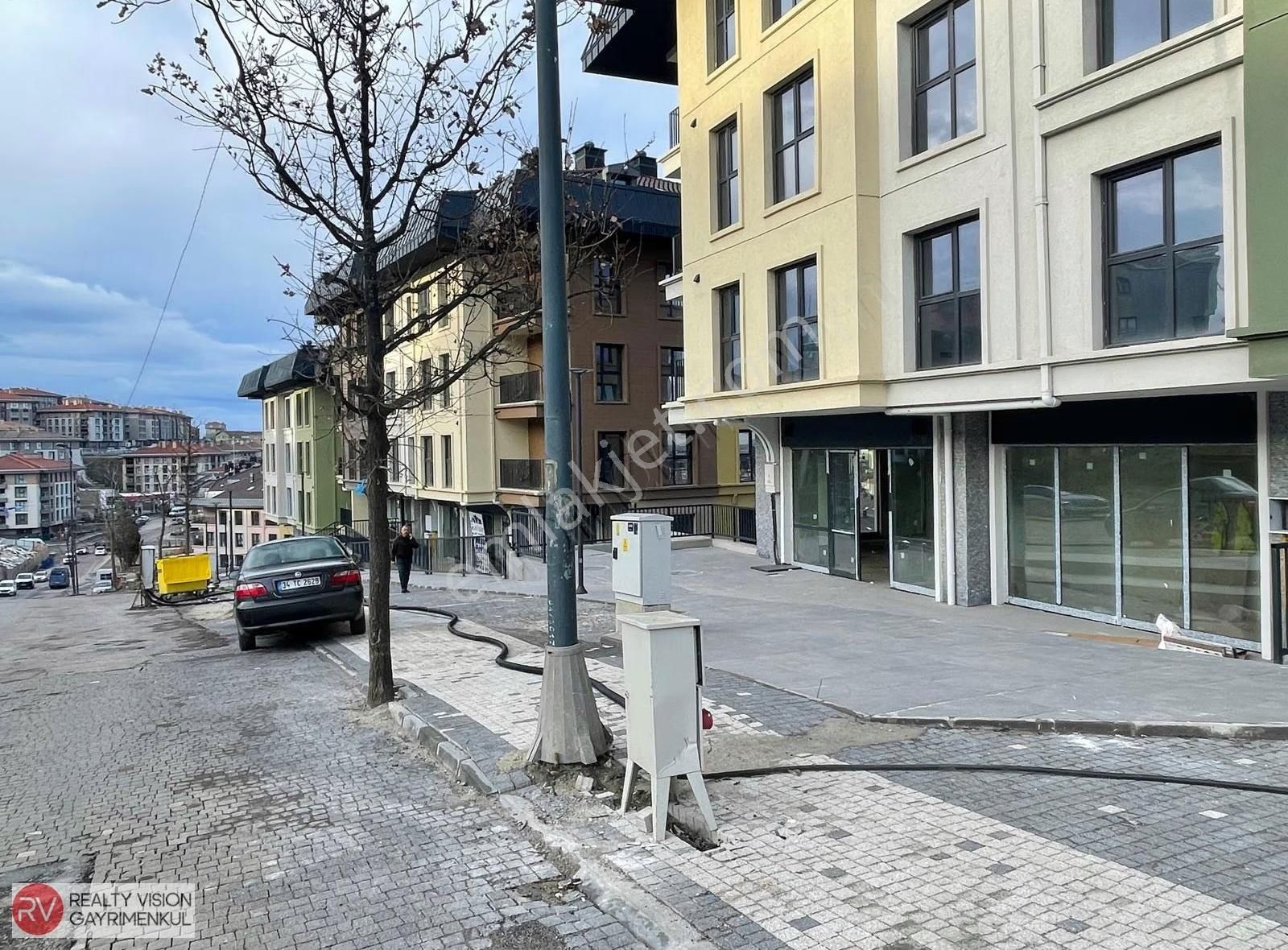 Realty Vision Gayrimenkuldan Emlak Konut Cadde Üzeri Dükkan - Görsel 11