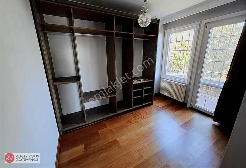 -çekmeköy Merkez-okullar Bölgesinde Kapalı Garajlı Satılık Villa - Görsel 6