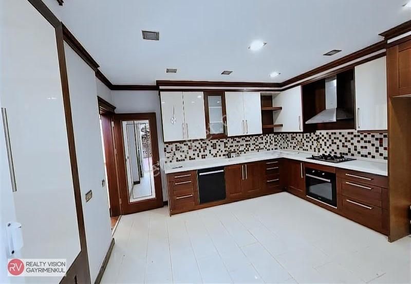 -çekmeköy Merkez-okullar Bölgesinde Kapalı Garajlı Satılık Villa - Görsel 13