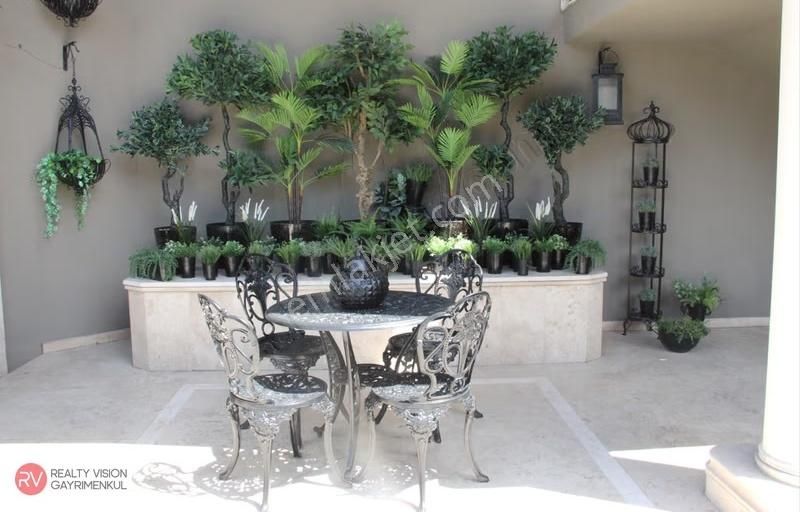 Boğazın İncisi Çengelköy'de Manzaralı Harika Bir Malikane - Görsel 7