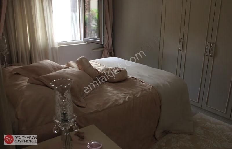 Boğazın İncisi Çengelköy'de Manzaralı Harika Bir Malikane - Görsel 30