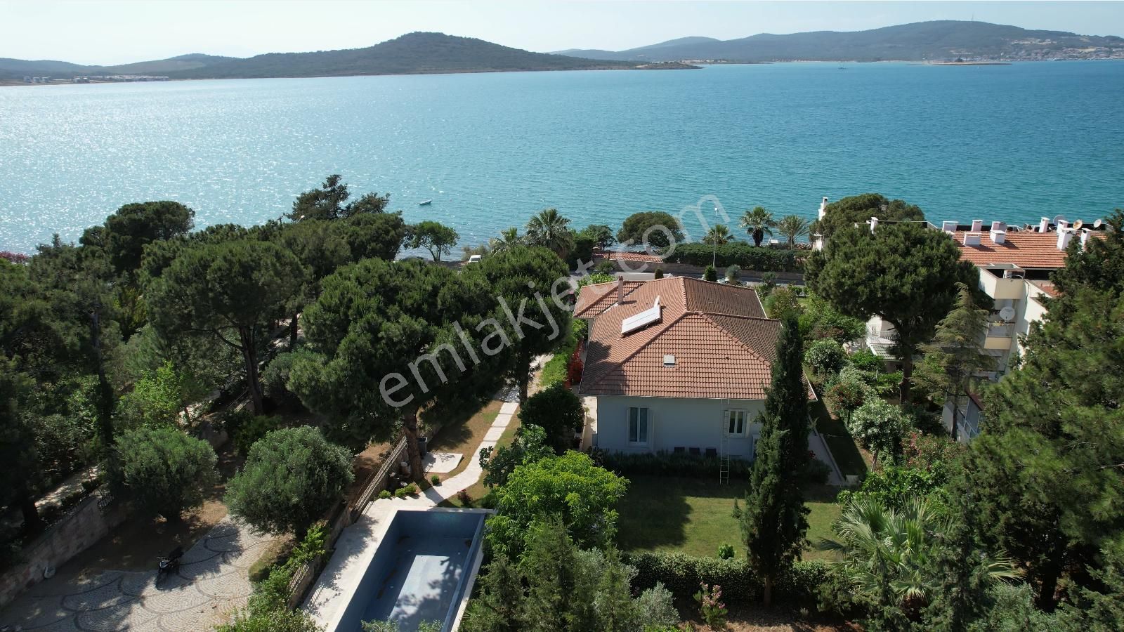 Balıkesir Ayvalık Camlık Ta Satılık 2 Adet Mustakil Ev.denize Sıfır - Görsel 5