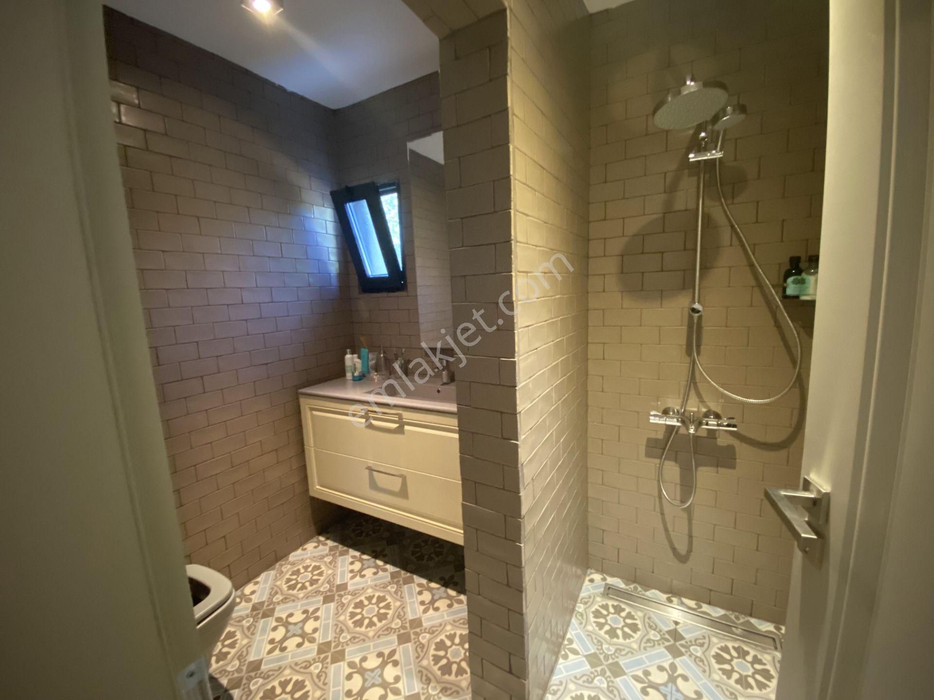 Balıkesir Ayvalık Camlık Ta Satılık 2 Adet Mustakil Ev.denize Sıfır - Görsel 11