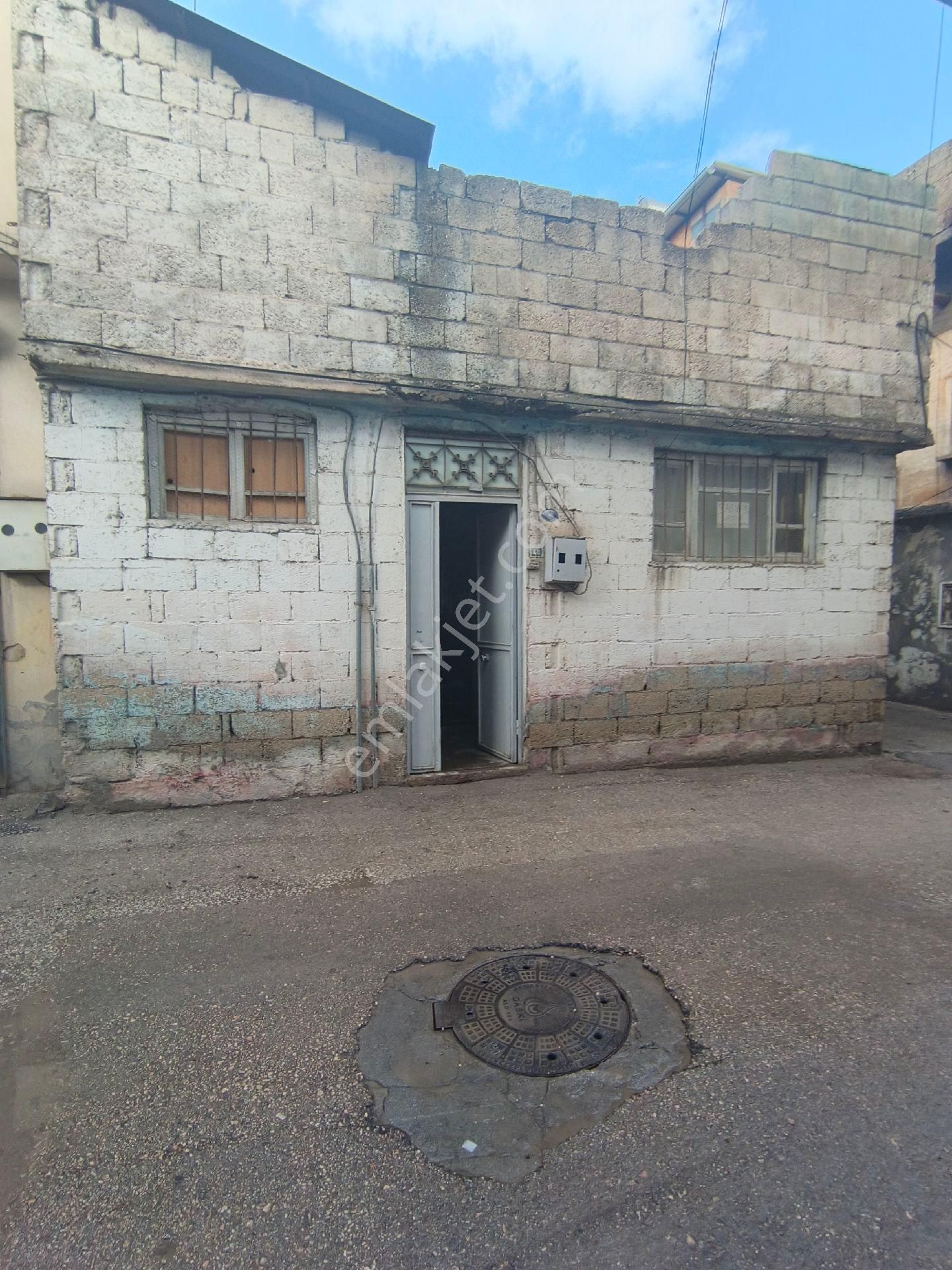 Çarsi Merk Zde Satılık Müstakil Ev