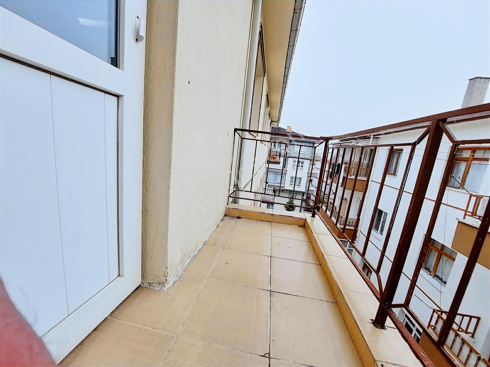 Kazım Karabekir Mah İstasyon Cad Yakını Satılık 3+1 Kat Ta Daire - Görsel 2