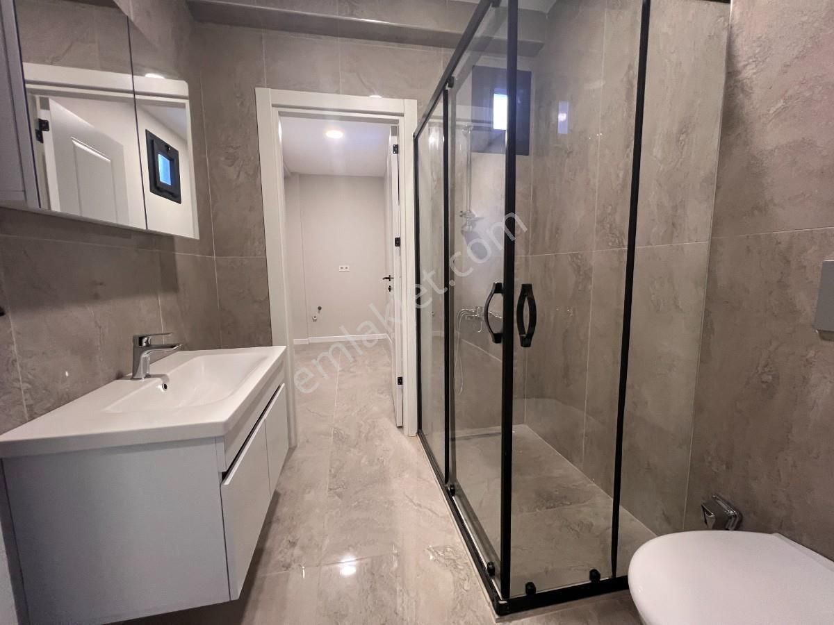 Bahçelievler Yaylada Yeni Sıfır Bina Satılık Çatı Dübleks Daire - Görsel 8