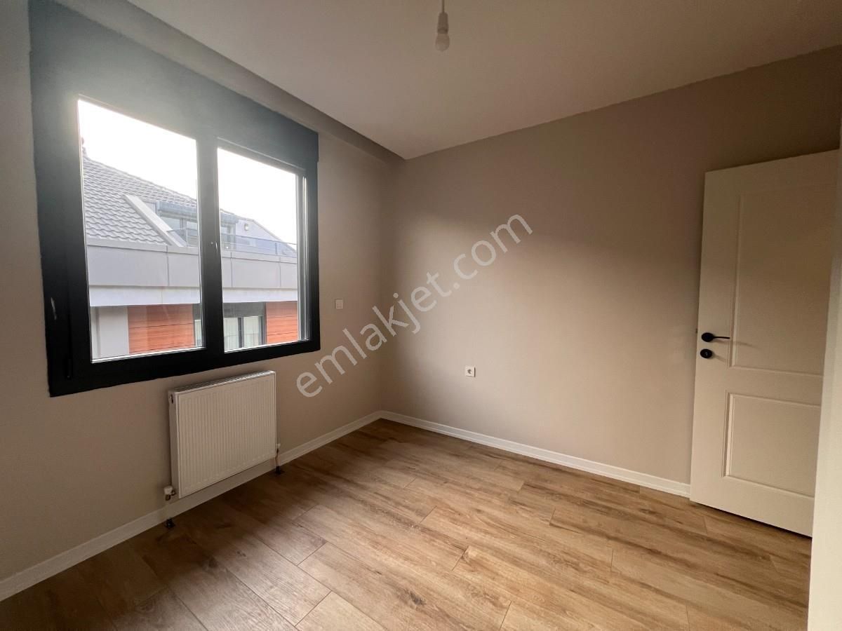 Bahçelievler Yaylada Yeni Sıfır Bina Satılık Çatı Dübleks Daire - Görsel 13