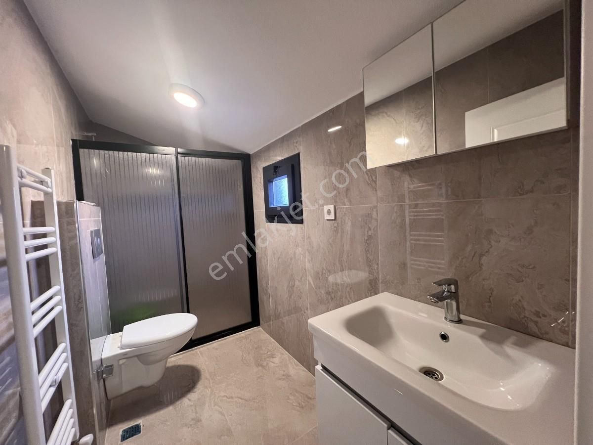 Bahçelievler Yaylada Yeni Sıfır Bina Satılık Çatı Dübleks Daire - Görsel 15