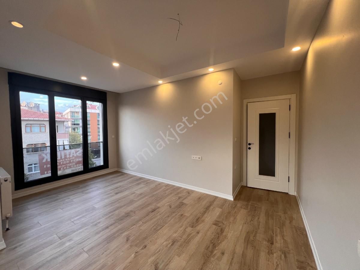 Bahçelievler Yaylada Yeni Sıfır Bina Satılık Çatı Dübleks Daire - Görsel 3