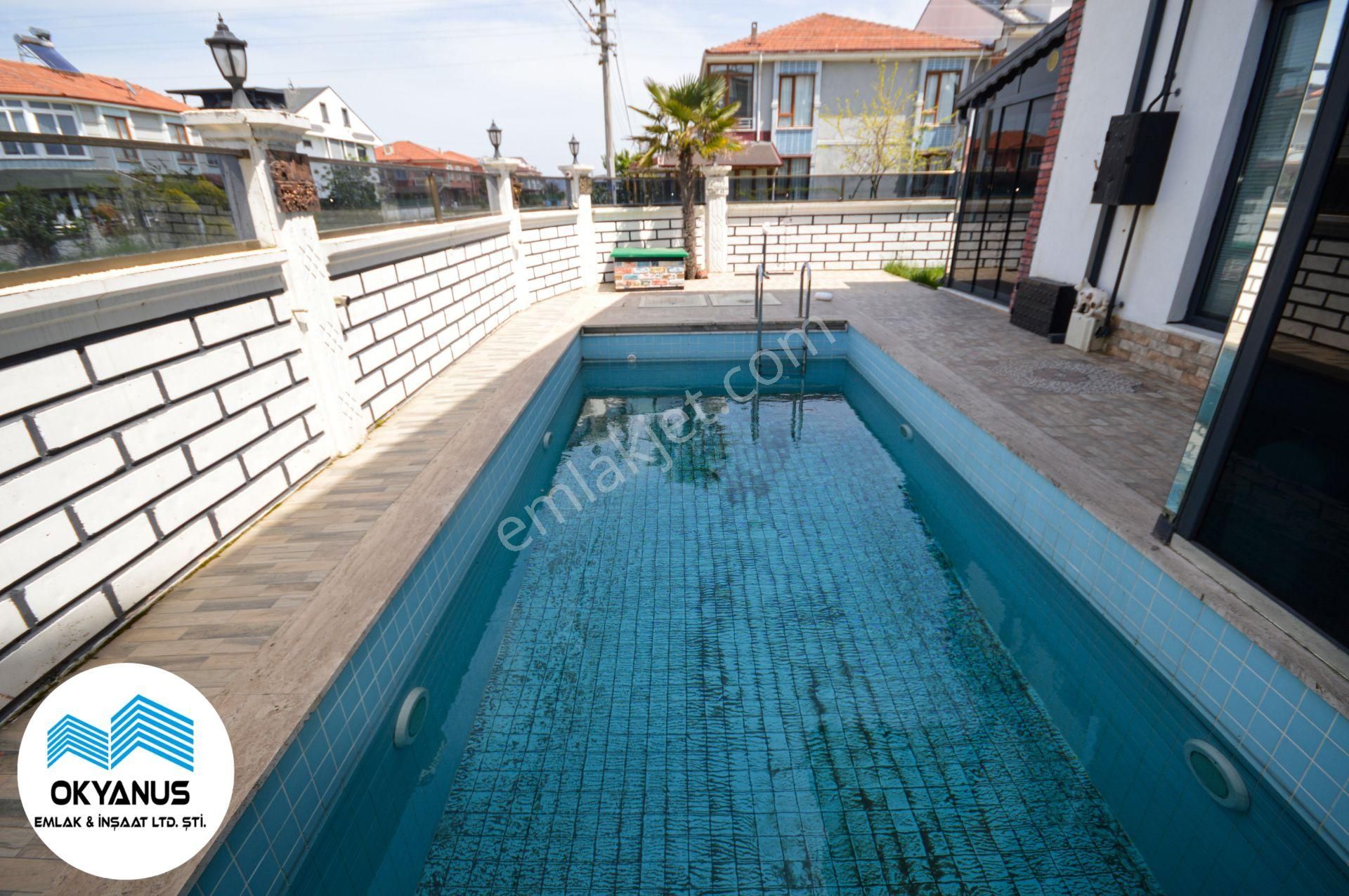 Kocaali Sahilde Müstakil Havuzlu Bahçeli Jakuzili Şık Villa Okyanustan - Görsel 25