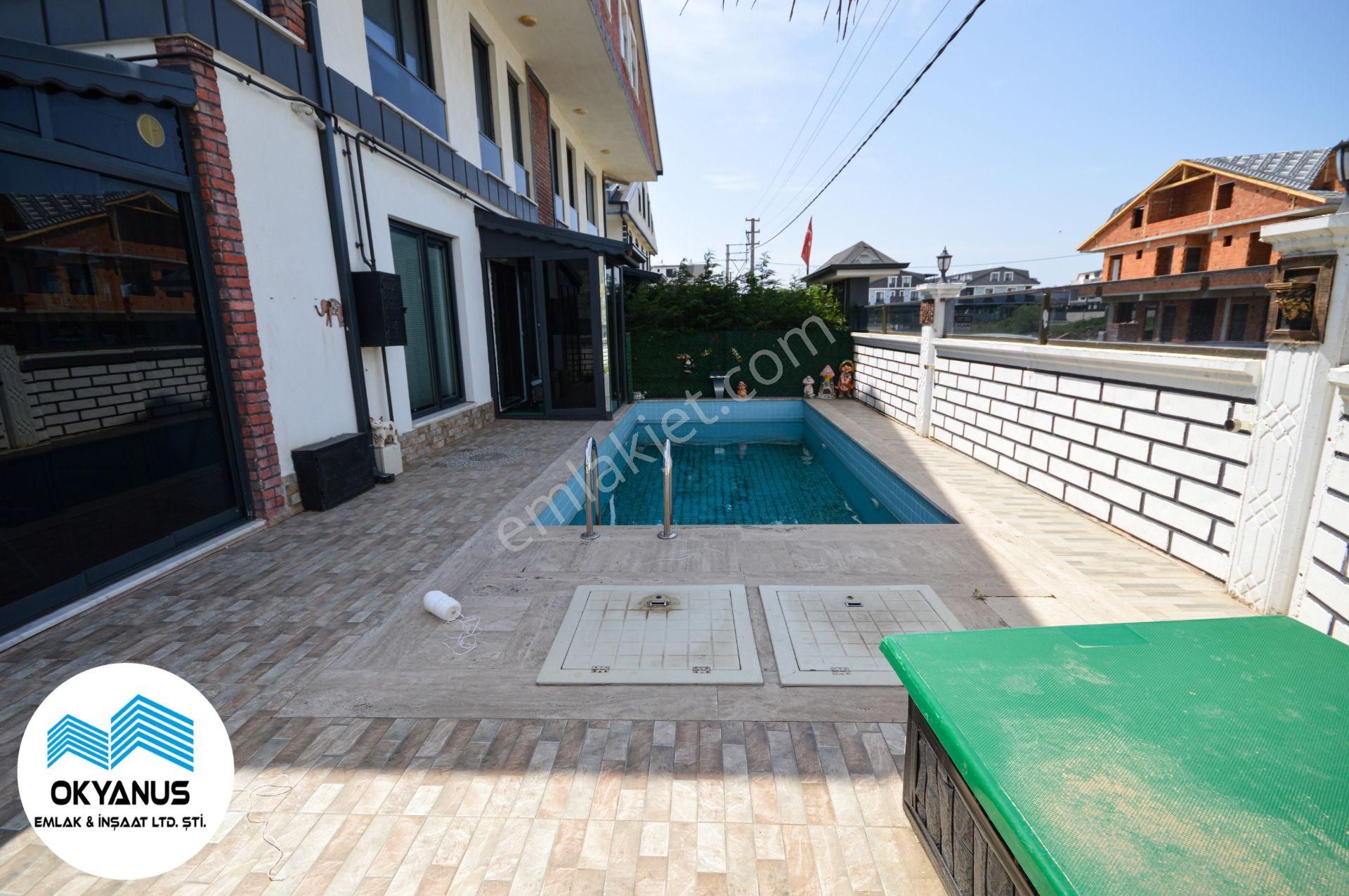 Kocaali Sahilde Müstakil Havuzlu Bahçeli Jakuzili Şık Villa Okyanustan - Görsel 23