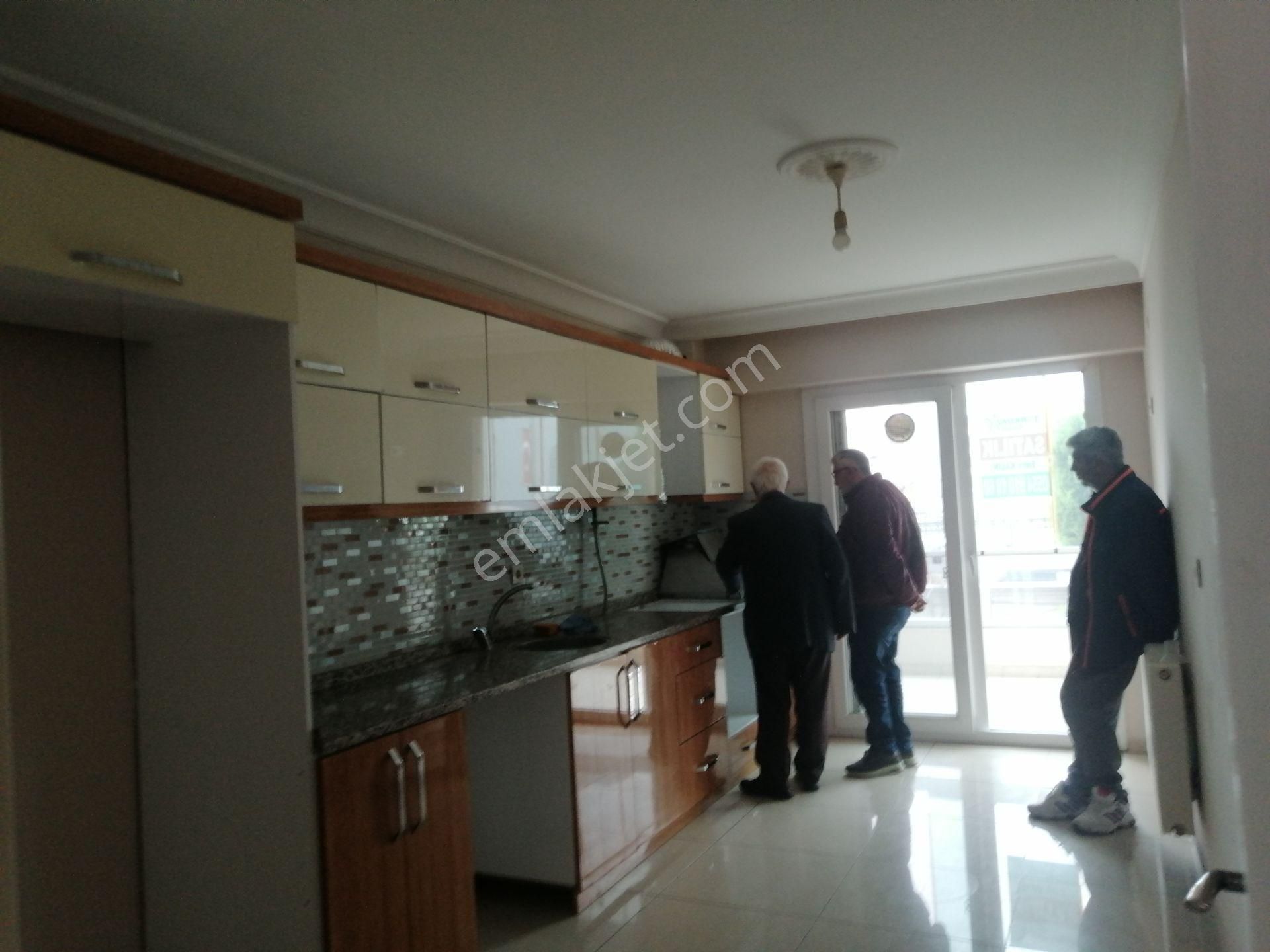 İzmir Torbalı Gold Emlaktan Kiralık 3x1 Full Daire - Görsel 15