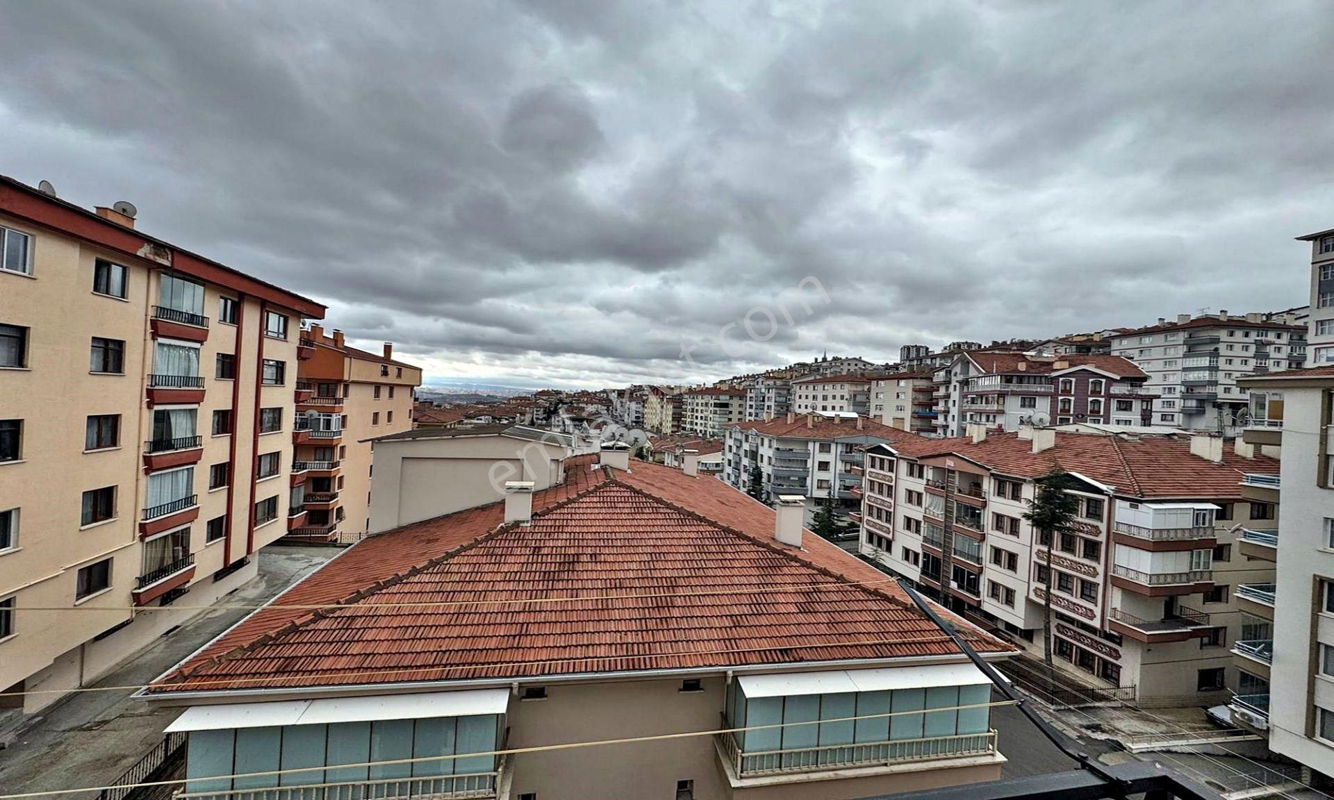 Kuşcağız'da Manzaralı Fatih Terim Park Yanı Katta 3+1 Daire !