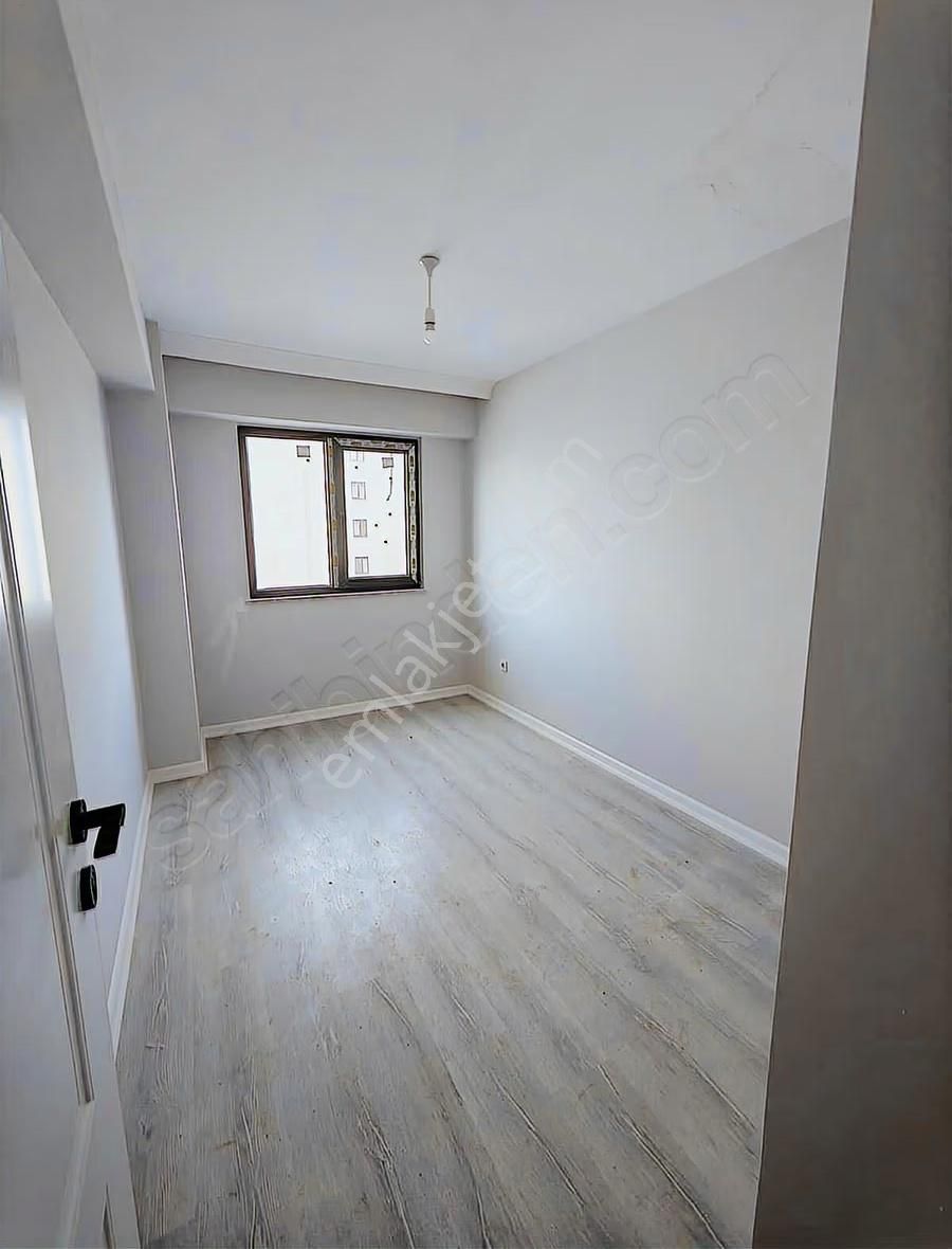 Tuzla Aydınlı Mahallesi'nde 2+1 Merkezi Konum