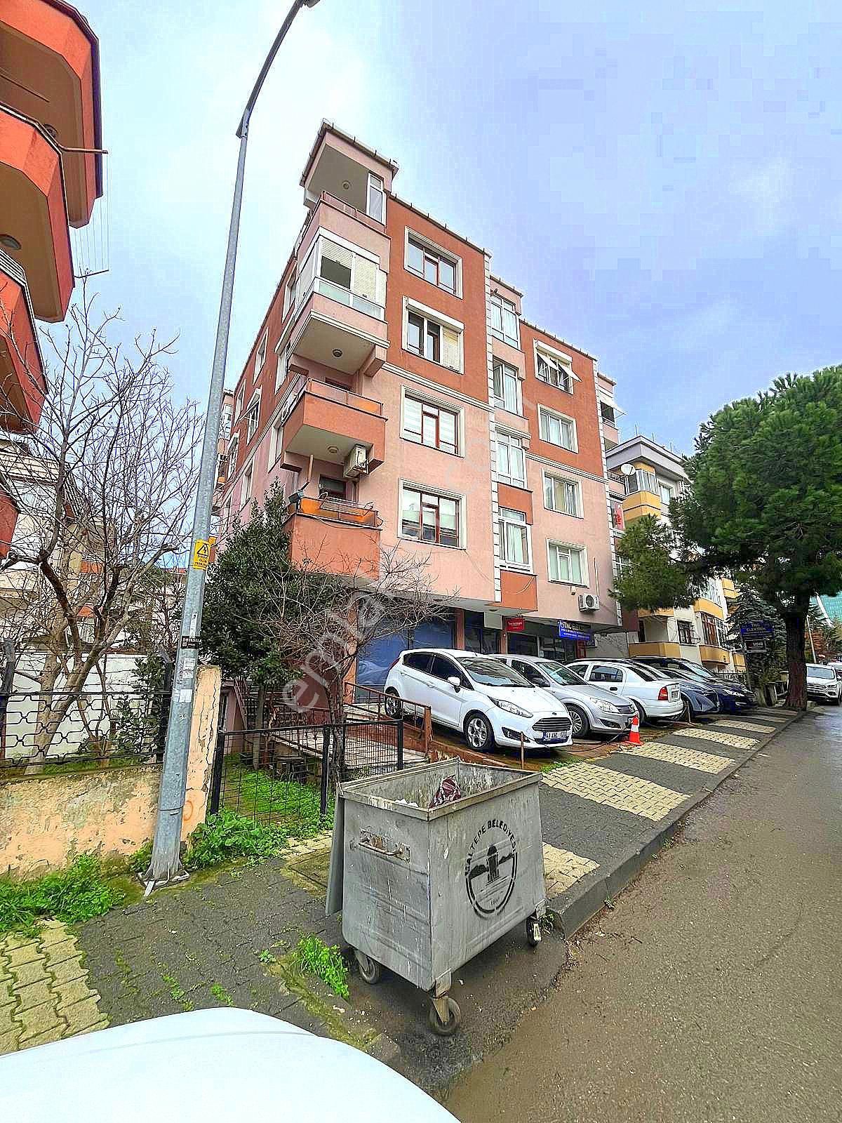 ▃birikim▃ Küçükyalı'da Az Katlı Bakımlı Binada Ön Cephe Boş 3+1! - Görsel 27