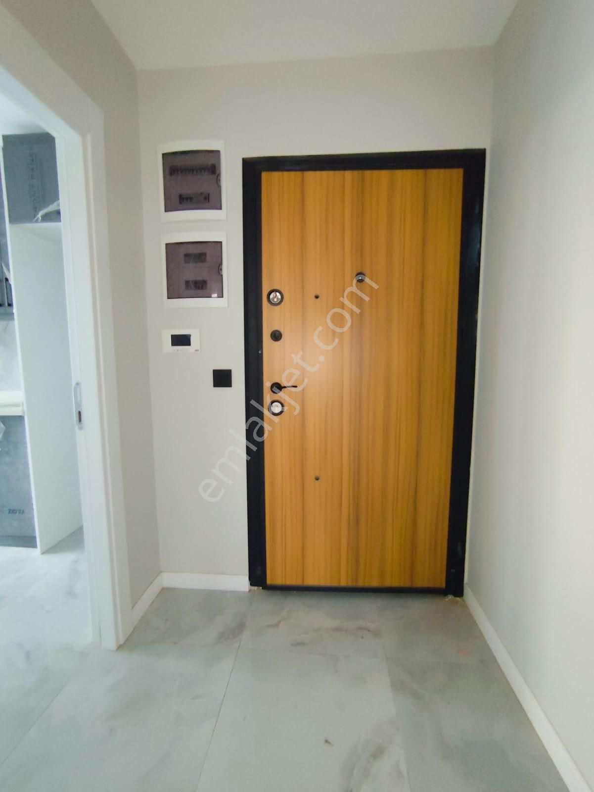 Mertcan Dan Kartal Metroya Yürüme 2+1 Balkonlu - İskanlı Lüks Daire - Görsel 22