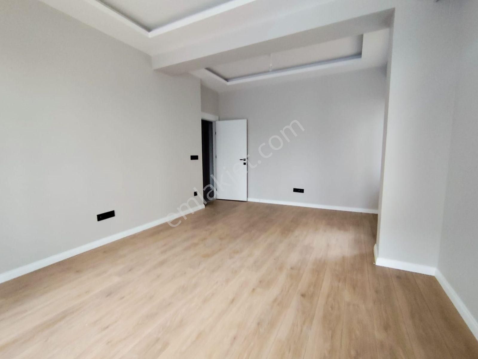 Mertcan Dan Kartal Metroya Yürüme 2+1 Balkonlu - İskanlı Lüks Daire - Görsel 4