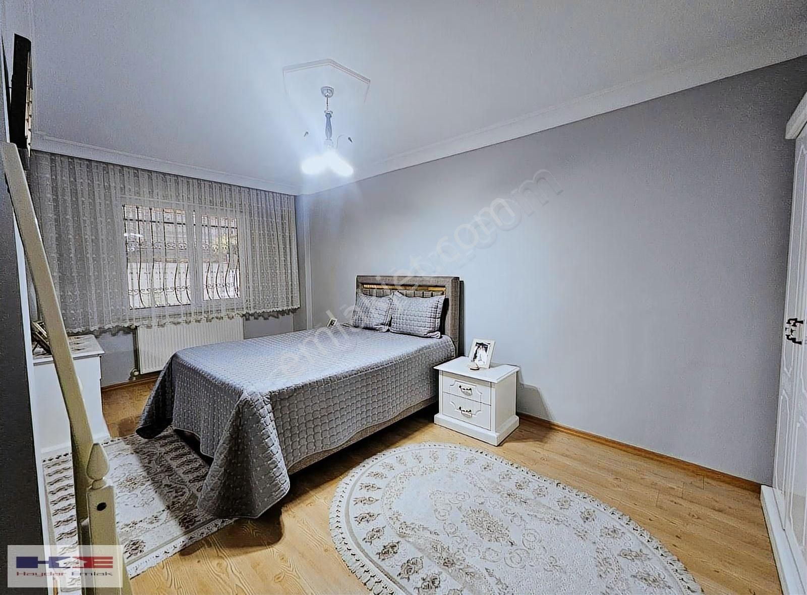 Sefaköy İnönü Mahallesi Satılık 3+1 Krediye Uygun Daire - Görsel 2