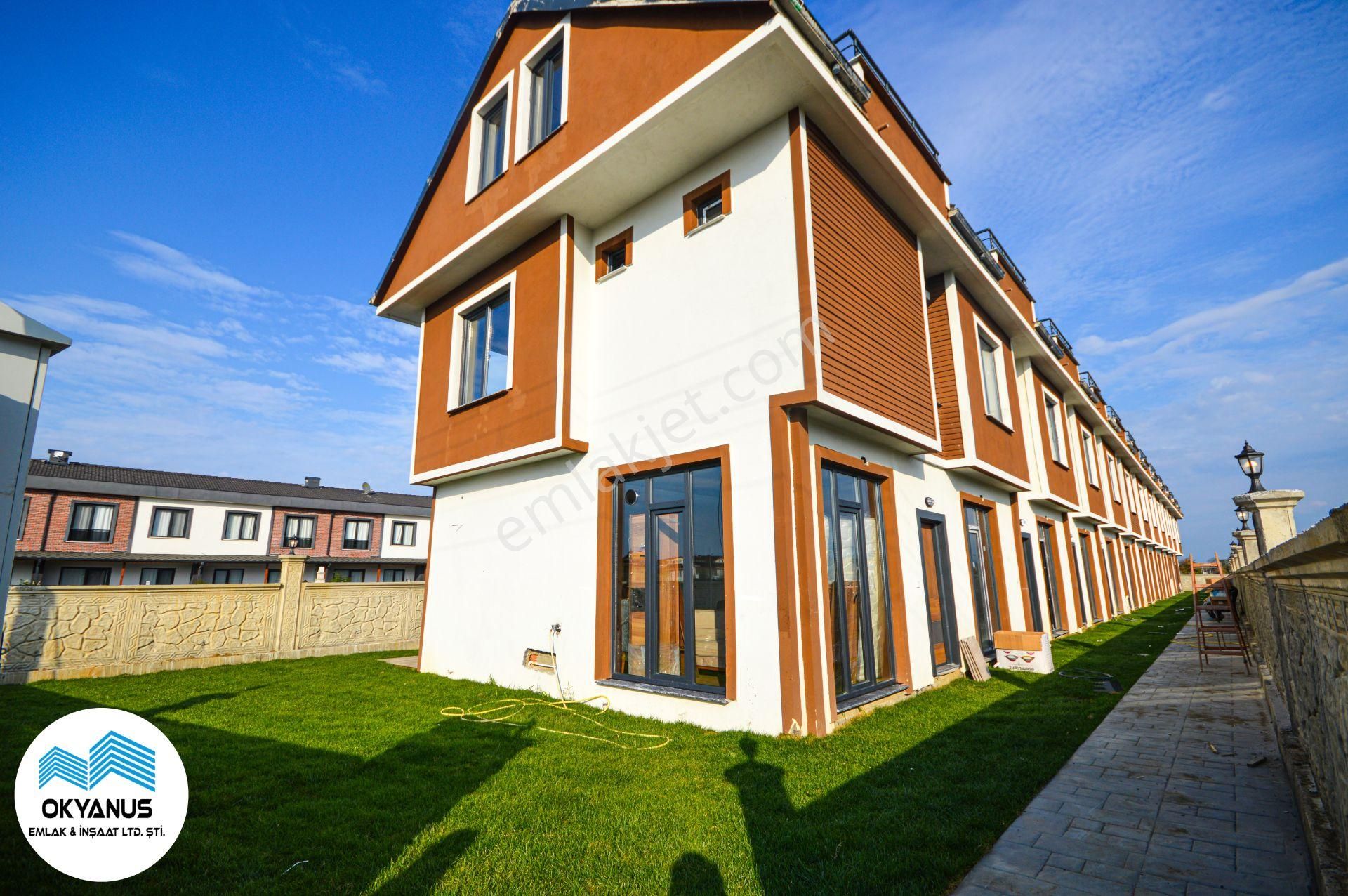 Denize Yürüme Mesafesinde 3+1 Triplex Villa Okyanusta!! - Görsel 3