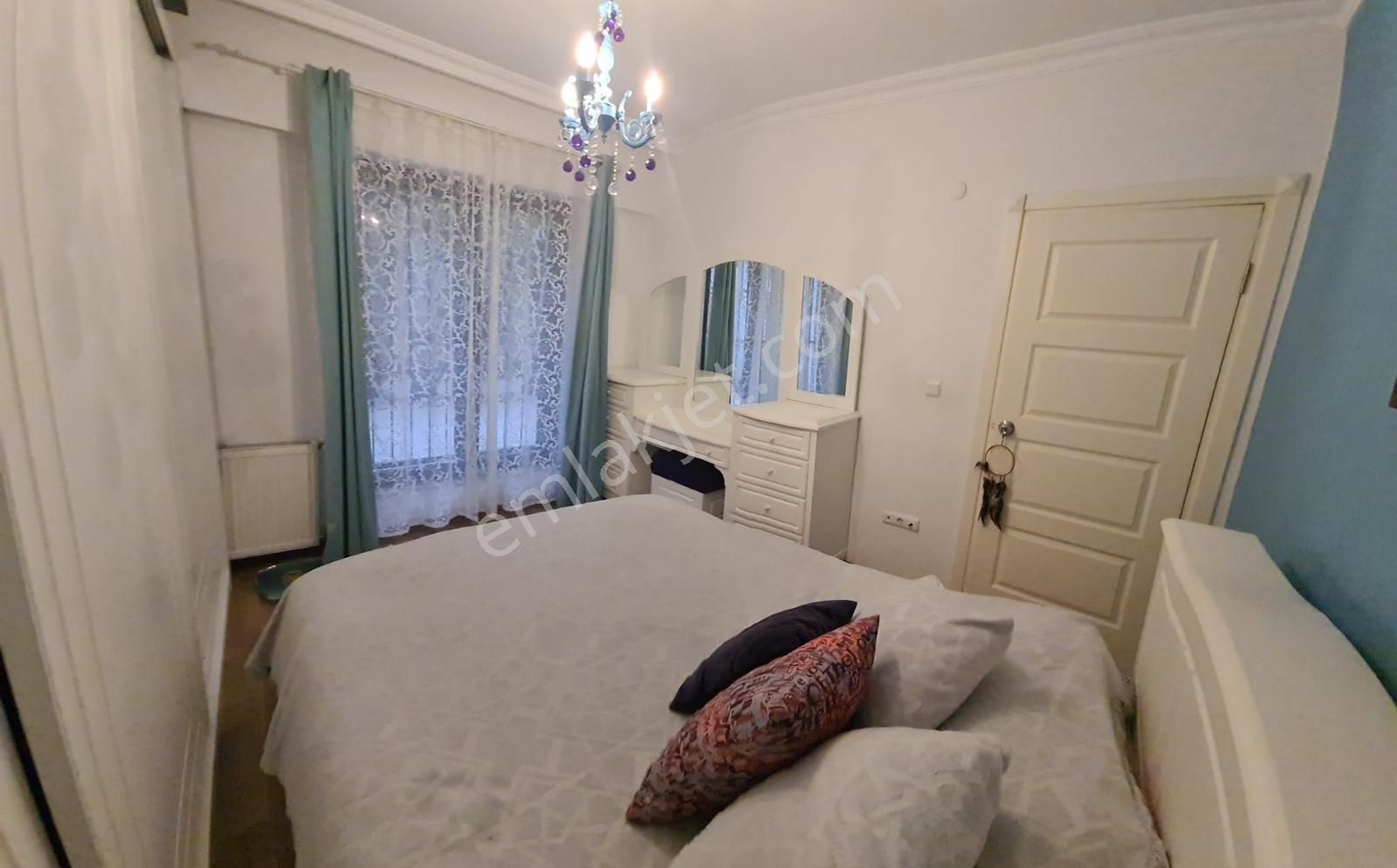 Gayrettepe Merkeze Çok Yakın 2+1 75 M2 Genç Binada Lüks Full Eşyalı 25 M2 Teraslı Kombili Klimalı - Görsel 6