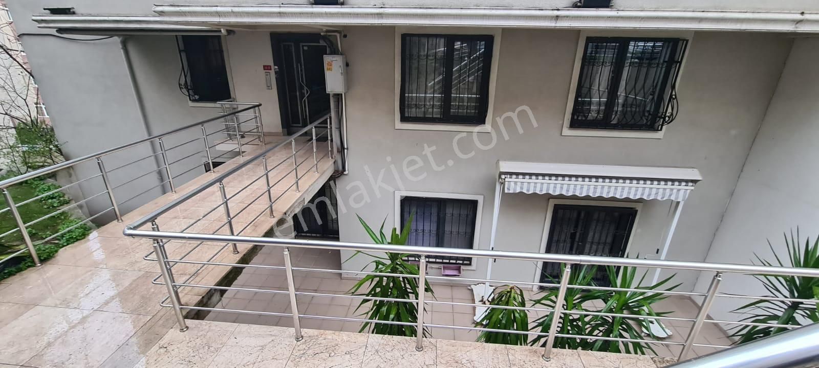 Gayrettepe Merkeze Çok Yakın 2+1 75 M2 Genç Binada Lüks Full Eşyalı 25 M2 Teraslı Kombili Klimalı - Görsel 17