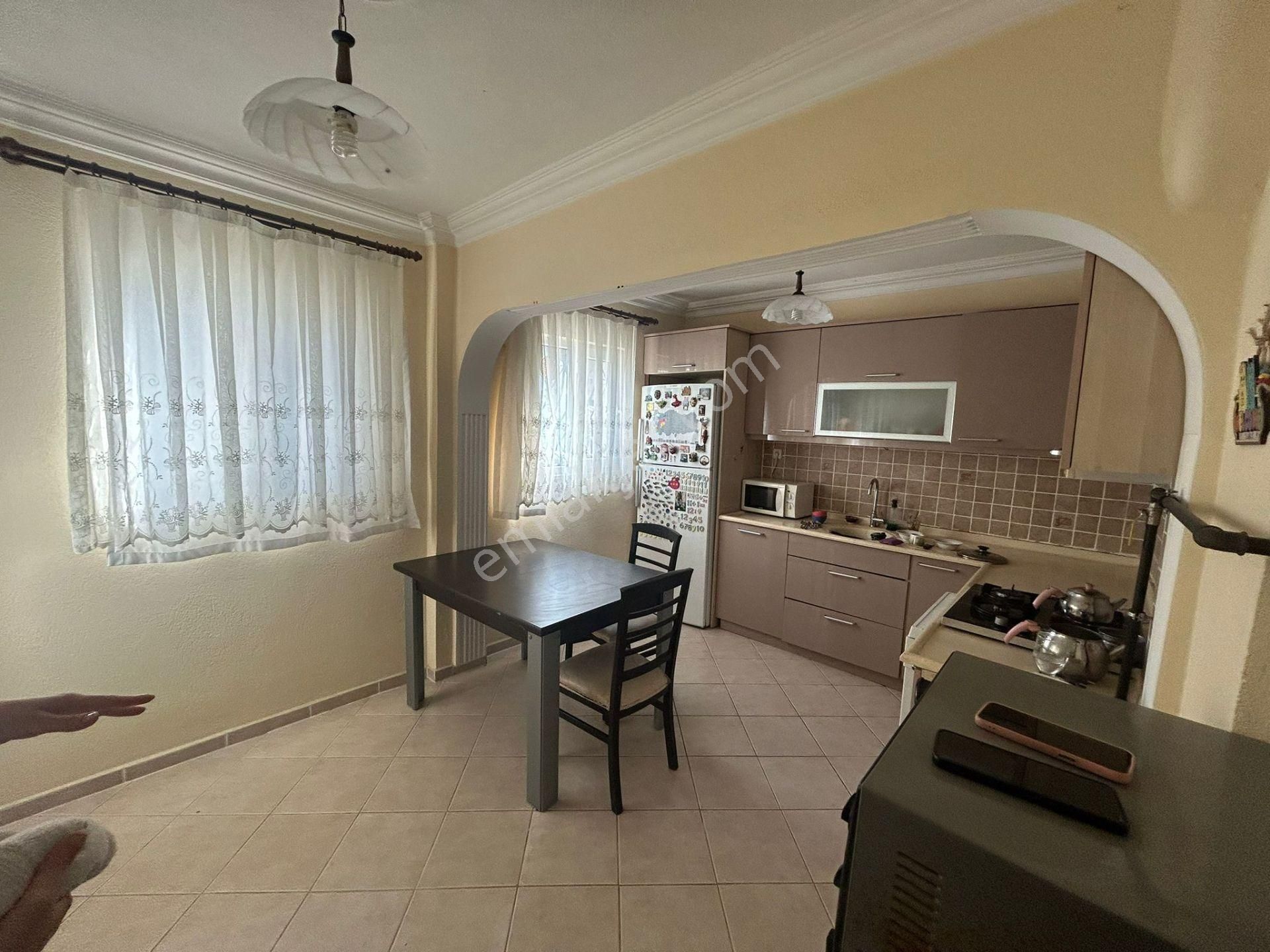 Kadınlar Denizi'nde Yüksek Kira Getirili Satılık 3+1 Daire - Görsel 6