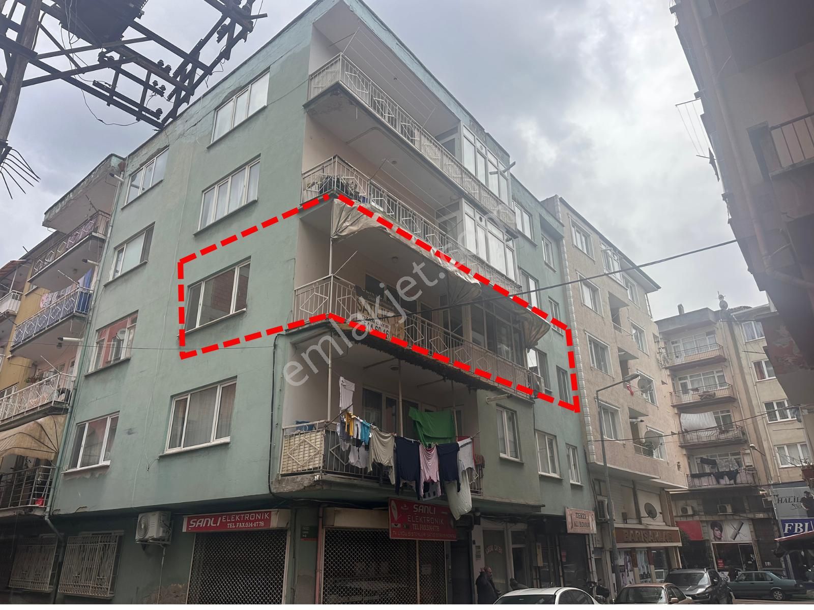 C21 Cius; Gemlik Şehir Merkezinde Satılık 3+1 Arakat Daire