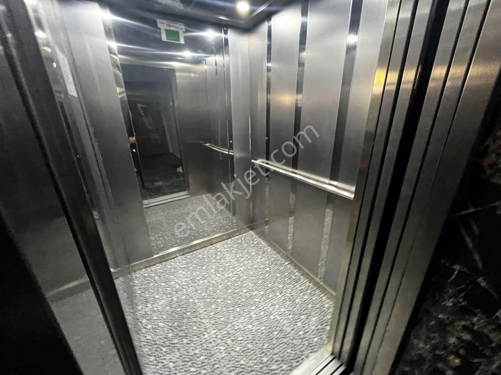 🟠🟠alfa'dan Akçay'da Satılık Cam Balkonlu Denize Yakın 5 Yaşında 2+1 Lüks Daire - Görsel 29